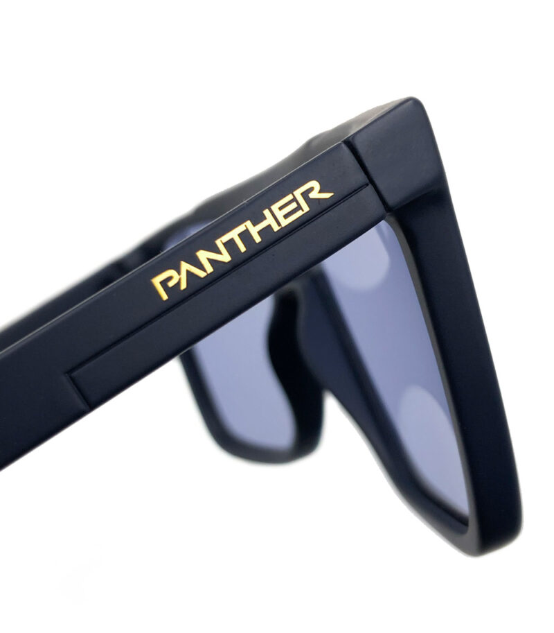 Óculos personalizado com marca